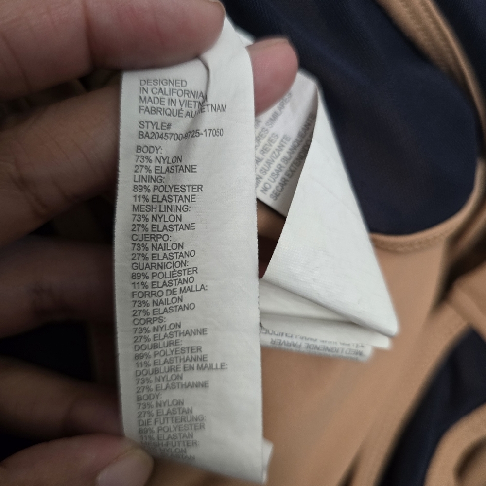 Fabletics bra size large - Picture 6 of 6